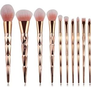 10 Pc Rosé Gold Unicorn Diamond Handle Pro Makeup Brush Set